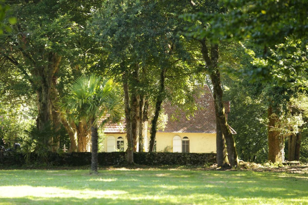 La Chapelle Du Chateau Gite Pouillon Exterior foto