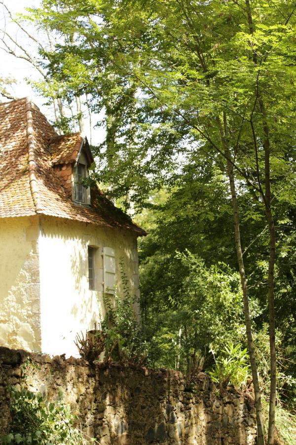 La Chapelle Du Chateau Gite Pouillon Exterior foto